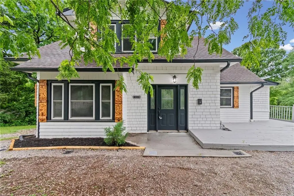11319 E 10 Street, Independence, MO 64054 - #1