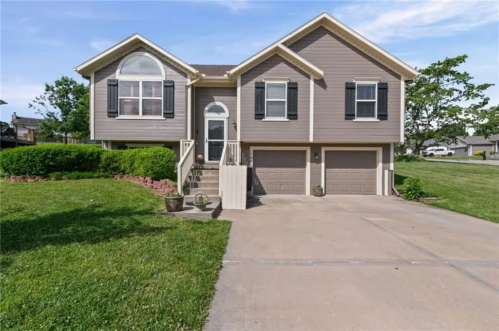 1700 Debrah Drive, Kearney, MO 64060 - #1