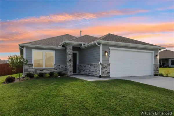 8024 6th Street, Blue Springs, MO 64014