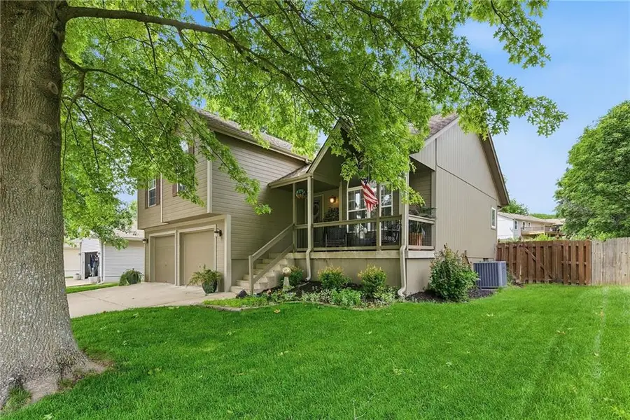 19504 E 9th Street S, Independence, MO 64056 - #3
