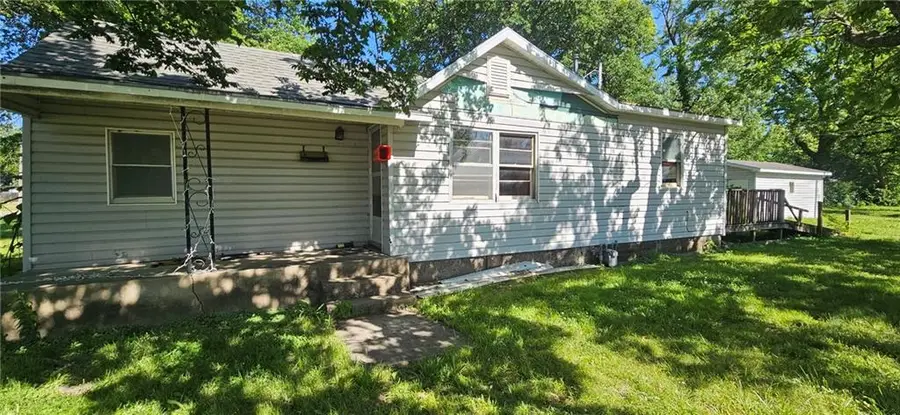 1002 E 13th Street, Pittsburg, KS 66762 - #3