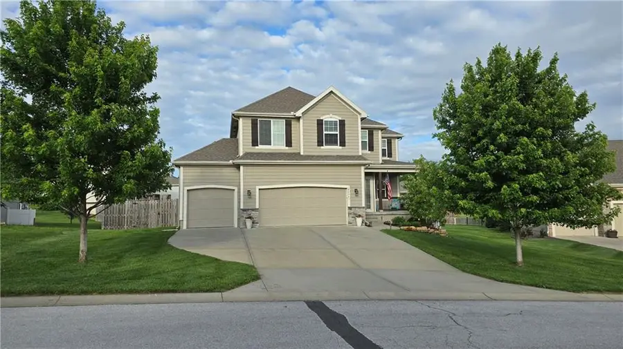 26061 W 141st Court, Olathe, KS 66061 - #2