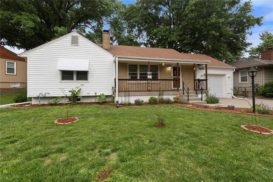 9712 E 34th Street S, Independence, MO 64052 - #3