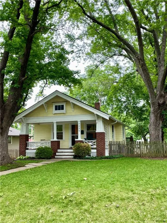 7235 Main Street, Kansas City, MO 64114