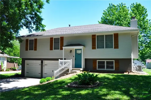 11003 N Holmes Street, Kansas City, MO 64155