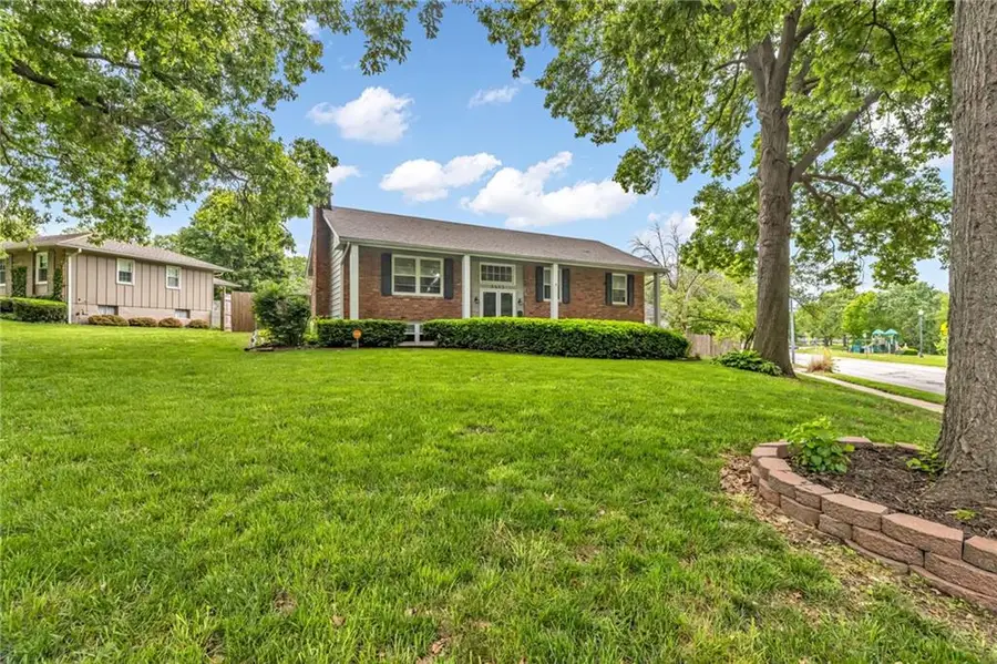3645 Brentwood Street, Independence, MO 64055 - #2