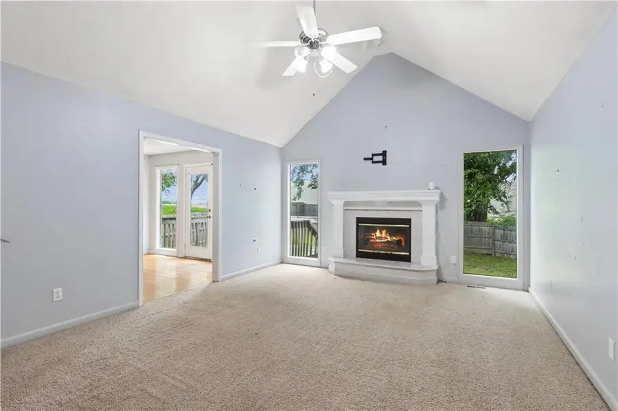 7000 NE 72nd Street, Kansas City, MO 64119 - #2