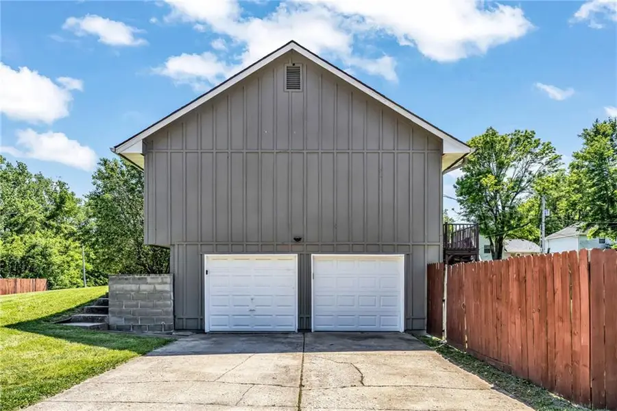 4012 S Marshall Drive, Independence, MO 64055 - #3