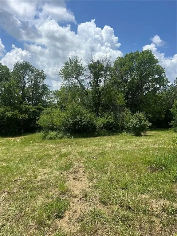 2630 Reno Road, Ottawa, KS 66067 - #3