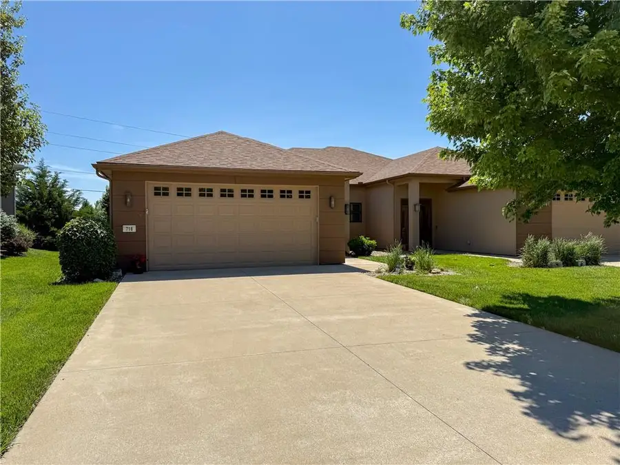 716 Coving Court, Lawrence, KS 66049 - #2