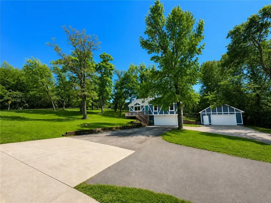 4211 Leavenworth Road, Kansas City, KS 66104 - #2