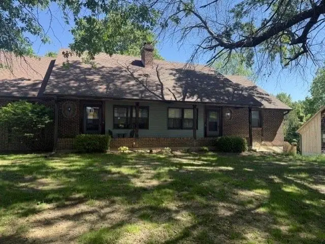 2200 Twin Oaks Drive, Harrisonville, MO 64701 - #3