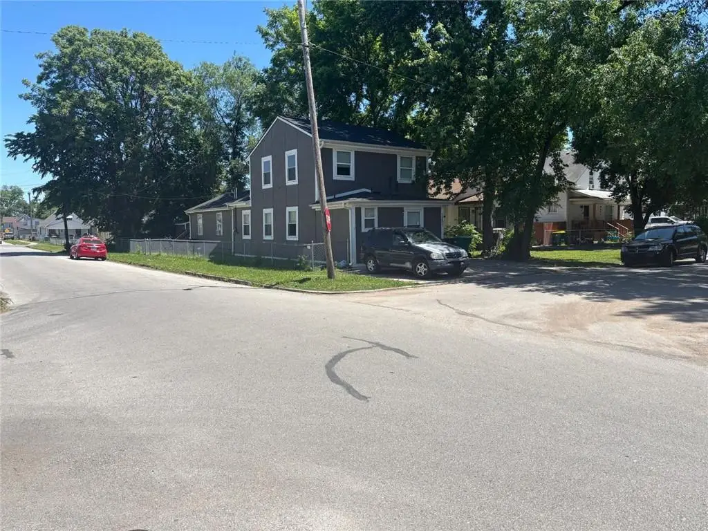 1301 S 37th Street, Kansas City, KS 66106 - #1