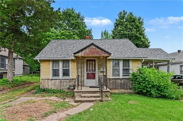 1129 S Dodgion Avenue, Independence, MO 64050