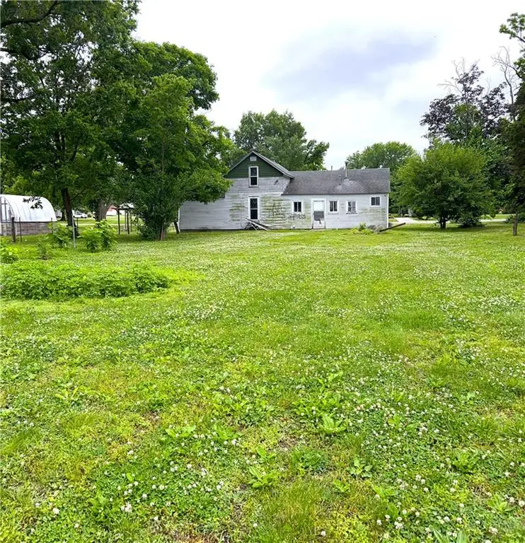 305 Walser Avenue, Liberal, MO 64762 - #2