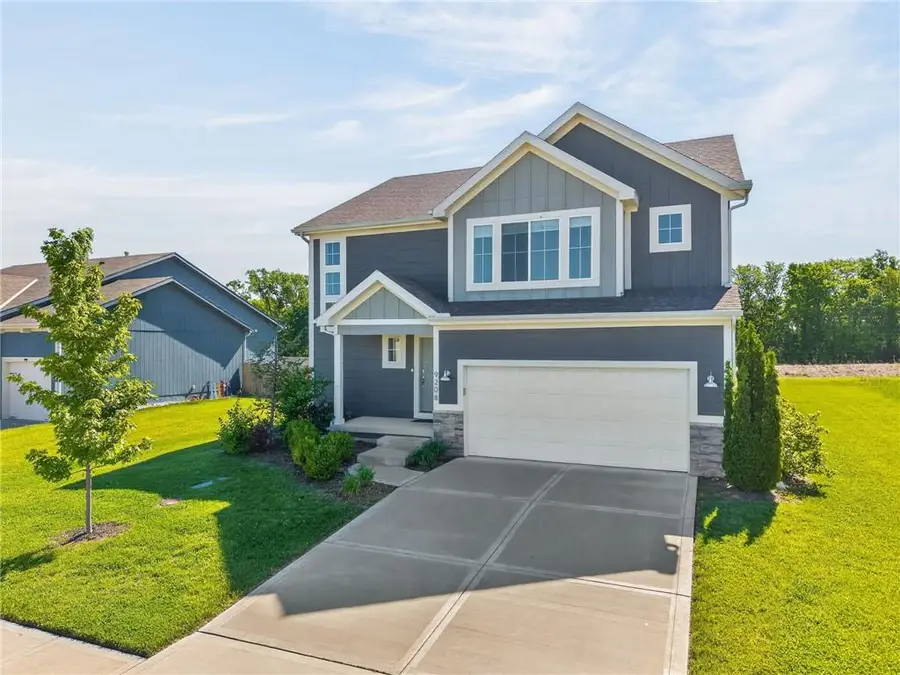 9208 SE 2nd Street, Blue Springs, MO 64064 - #2