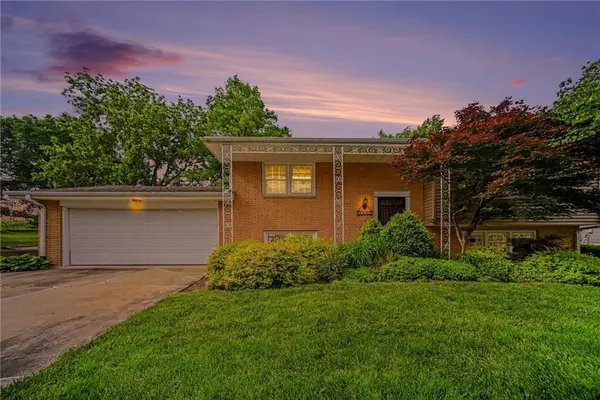 4414 Douglas Street, St Joseph, MO 64506