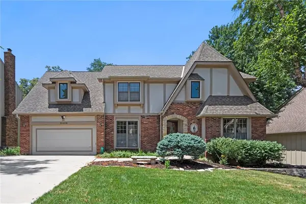 12228 Connell Drive, Overland Park, KS 66213