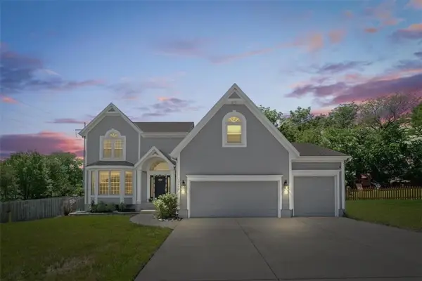 12890 S Greenwood Street, Olathe, KS 66062