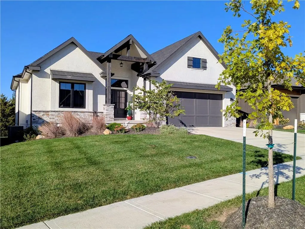 22076 W 93rd Terrace, Lenexa, KS 66220 - #1