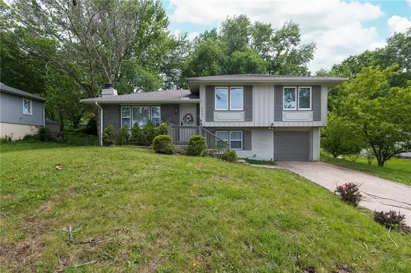 6001 Fairlane Drive, Kansas City, MO 64134