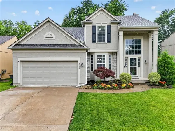 15223 W 156th Court, Olathe, KS 66062