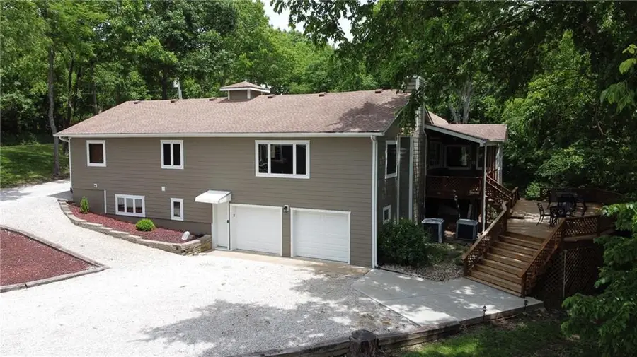 25045 W 215th Street, Spring Hill, KS 66083 - #3