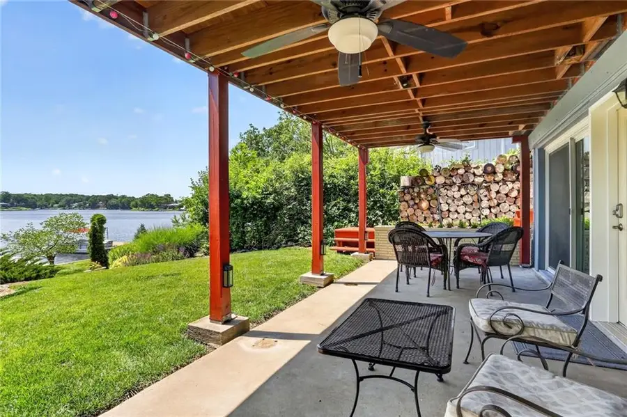 113 North Shore Drive, Lake Waukomis, MO 64151 - #3