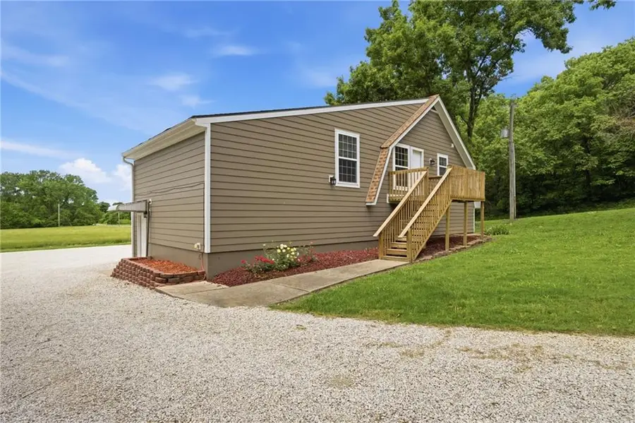25095 W 215th Street, Spring Hill, KS 66083 - #2