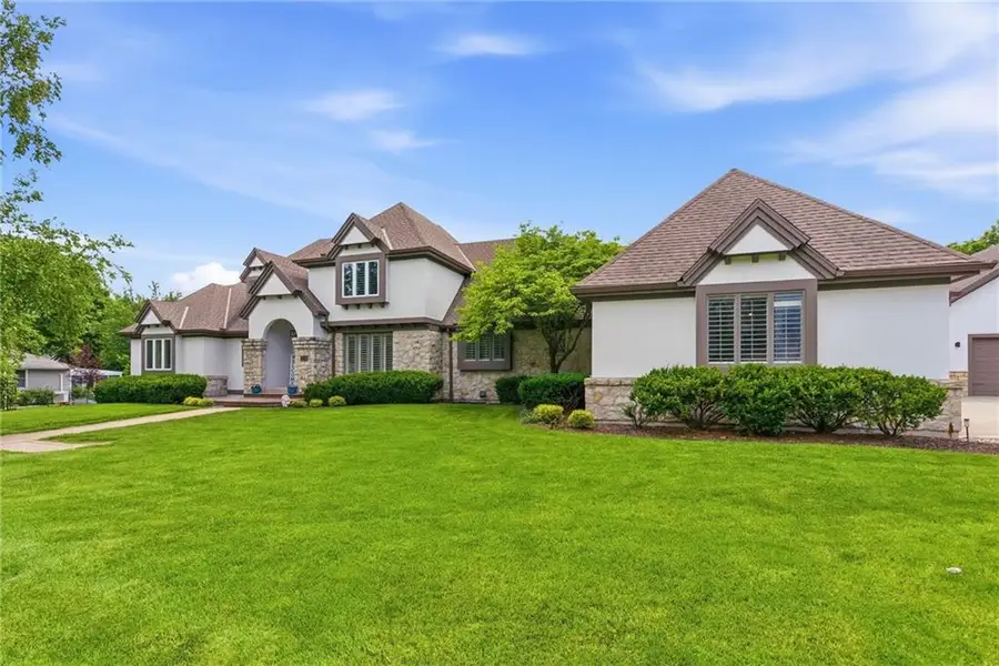 219 Brookside Drive, Paola, KS 66071 - #3