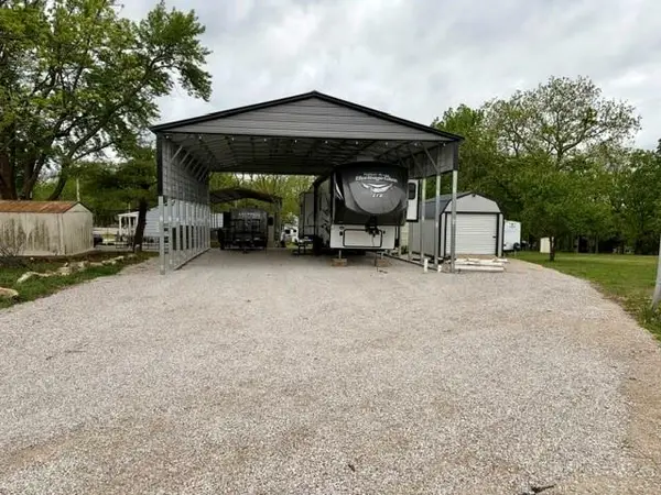 5 Hale Court, Linn Valley, KS 66040