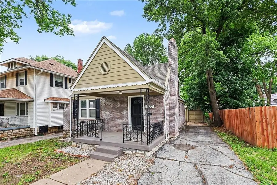 1133 E 75th Street, Kansas City, MO 64131 - #3