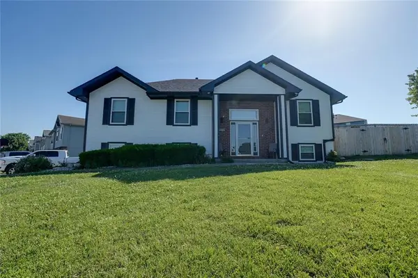 710 SW Brome Drive, Grain Valley, MO 64029