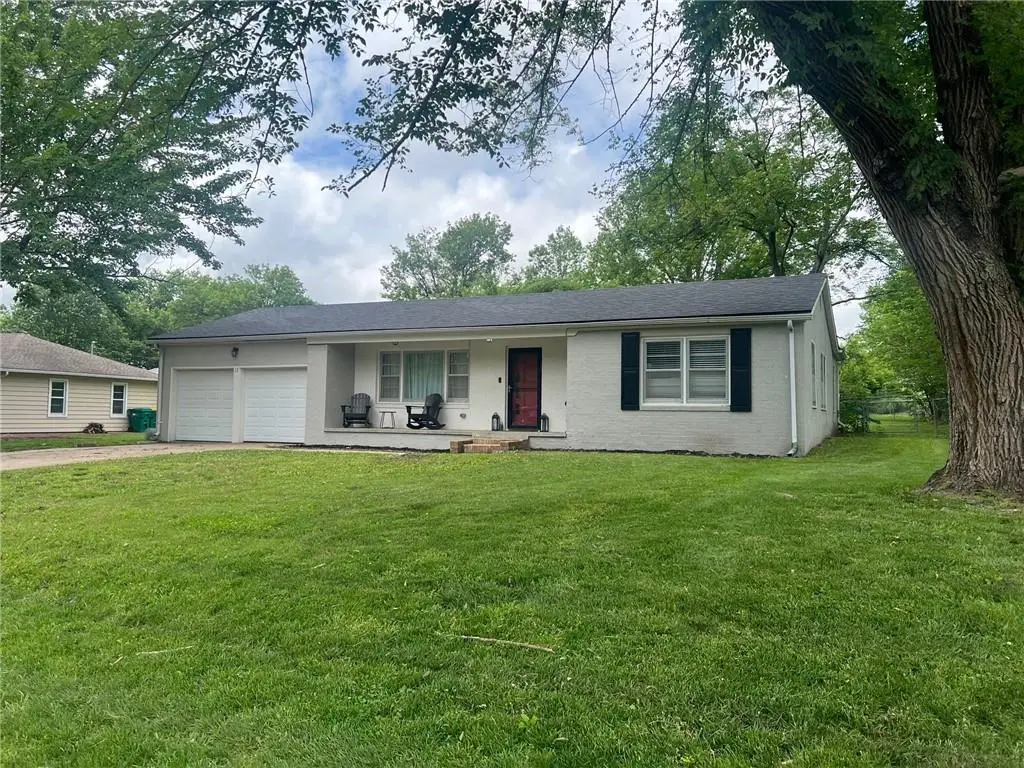 12 Brookside Drive, Paola, KS 66071 - #1