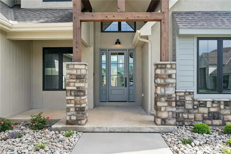 2728 NE 91st Place, Kansas City, MO 64156 - #2