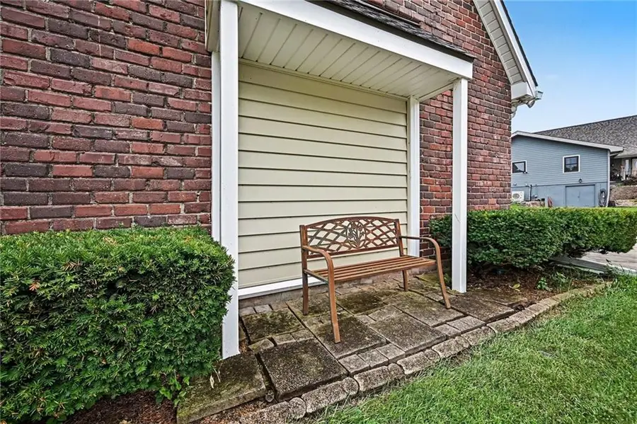 9711 Betsy Ross Lane, Liberty, MO 64068 - #3
