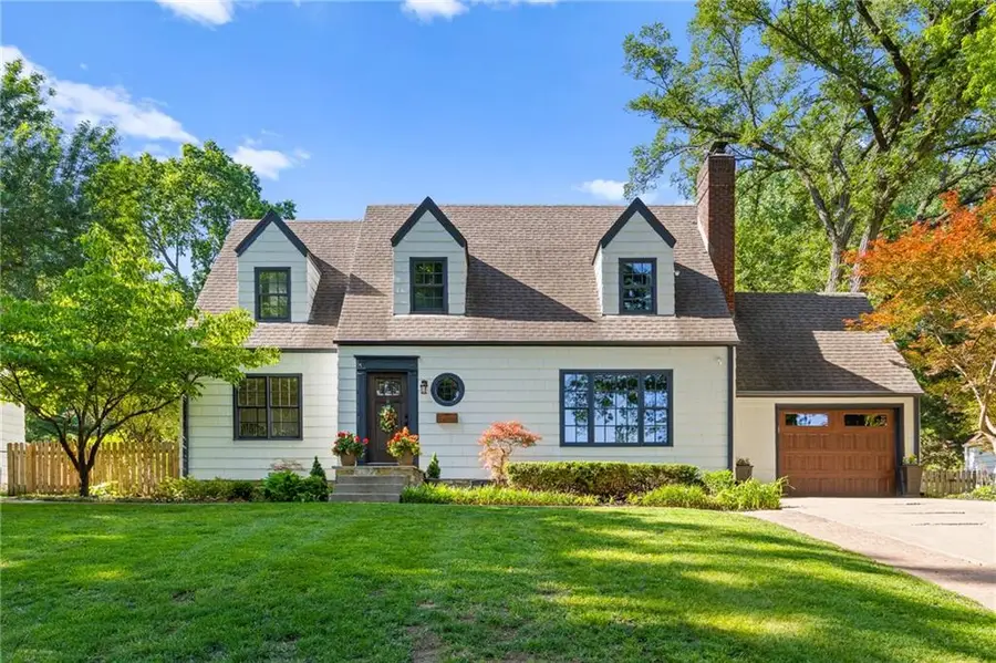 6013 W 61st Street, Mission, KS 66202 - #2
