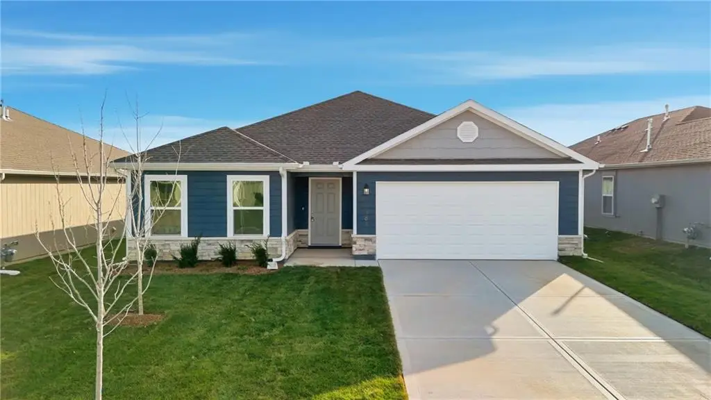 20255 W 195th Street, Spring Hill, KS 66083 - #1