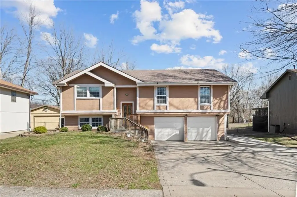 22 NW 101st Place, Kansas City, MO 64155 - #1