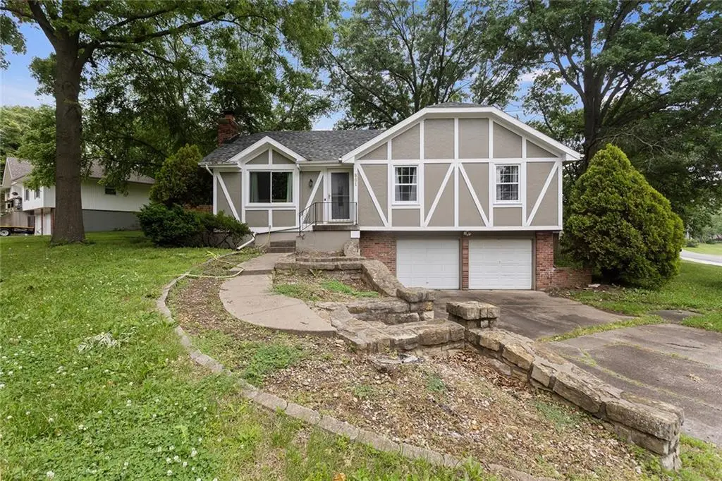801 NE 113th Street, Kansas City, MO 64155 - #1