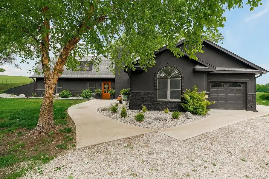 22360 W 303rd Street, Paola, KS 66071 - #2