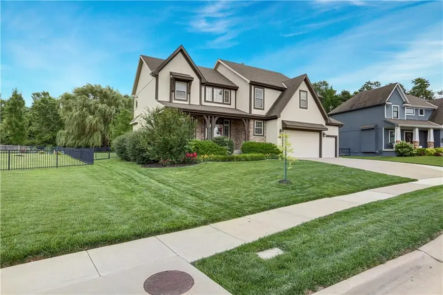 14761 S Turnberry Street, Olathe, KS 66061 - #2