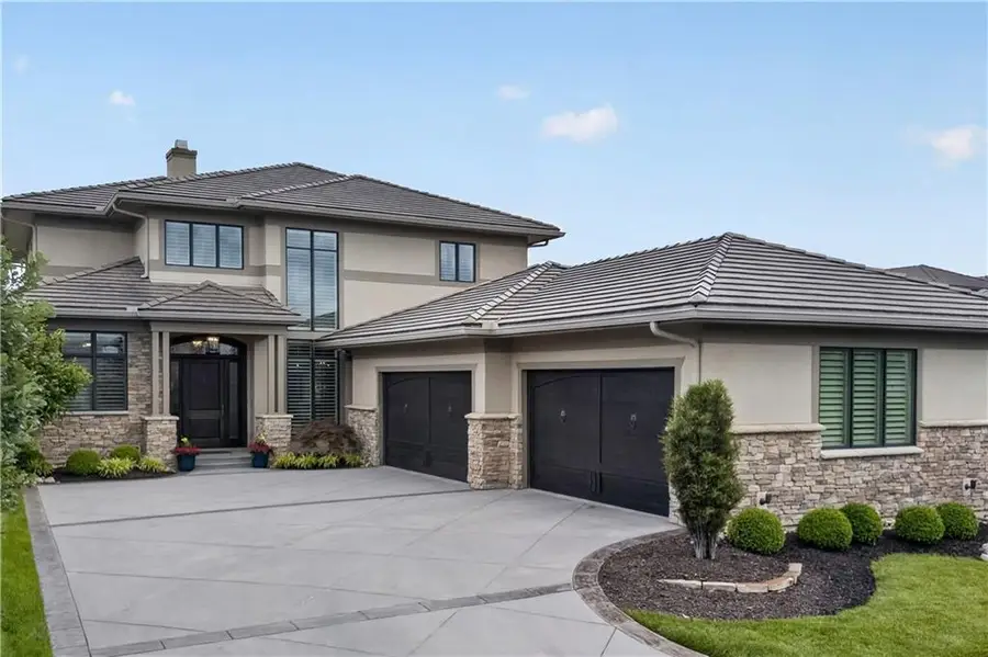 6009 W 137th Street, Overland Park, KS 66223 - #3