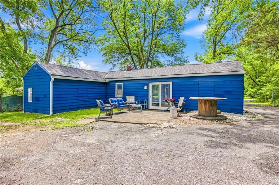 8920 E 92nd Street, Kansas City, MO 64138 - #2