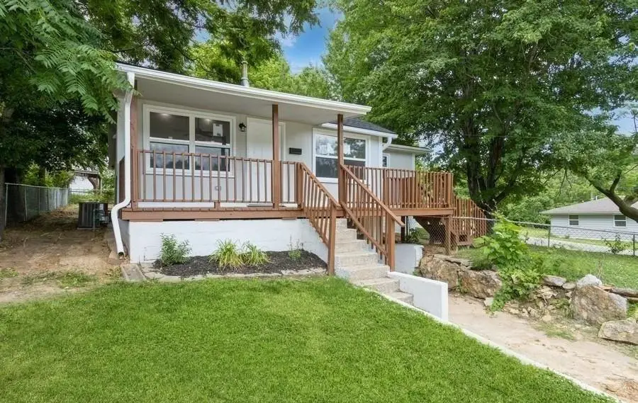10918 E 15th Street S, Independence, MO 64052 - #1