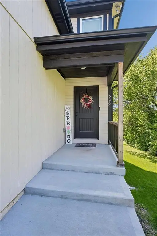 5232 N Cambridge Avenue, Kansas City, MO 64119 - #3