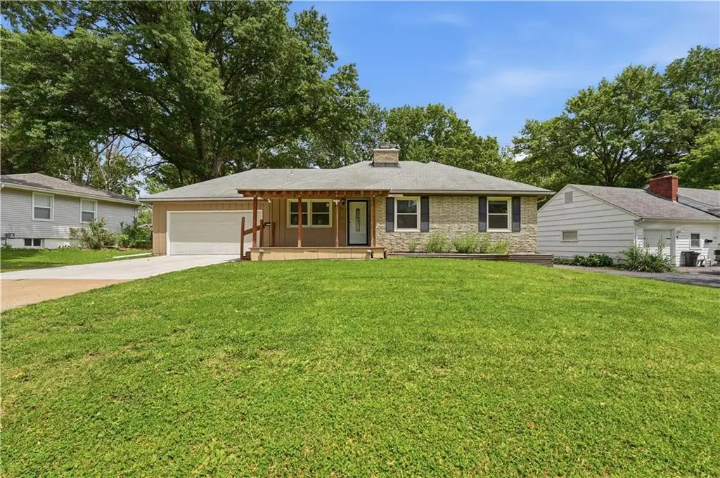 8003 Evanston Avenue, Raytown, MO 64138 - #1