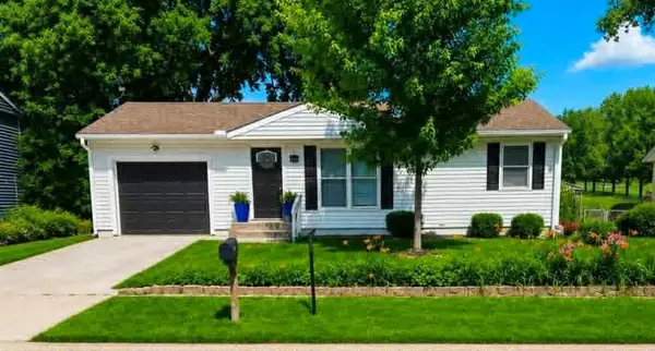 513 Powahatan Drive, Independence, MO 64056