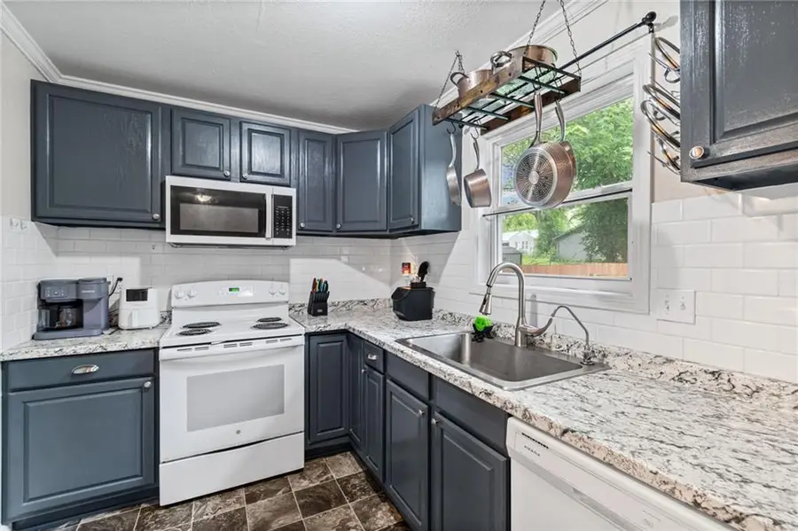 504 S Wellington Street, Richmond, MO 64085 - #2