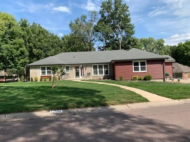 12108 Oak Ridge Road, Independence, MO 64052 - #1